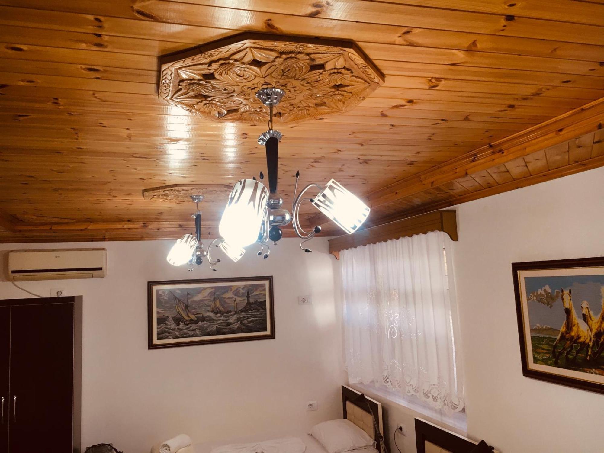 Kore Guest House Gjirokaster Room photo